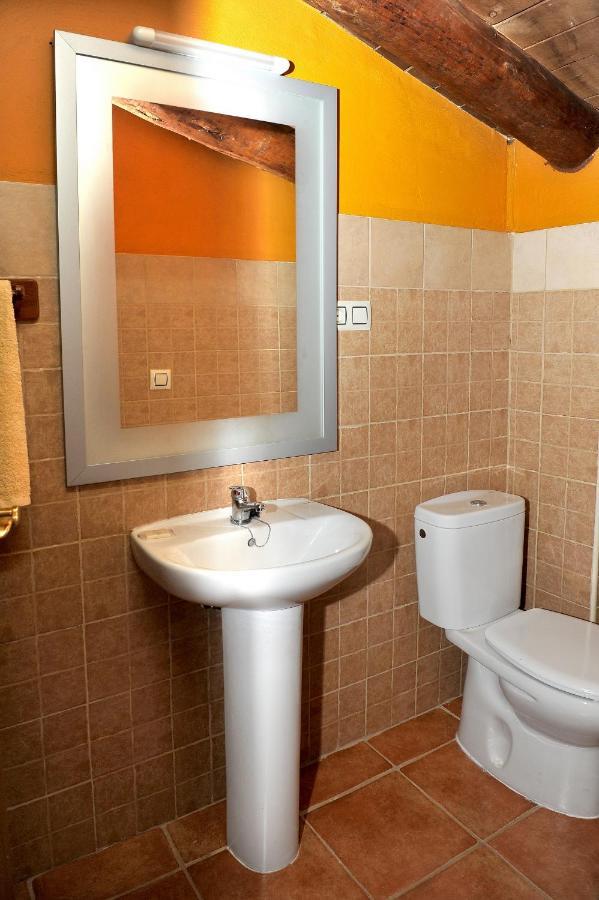 La Cabana De Sara ビヌエサ エクステリア 写真