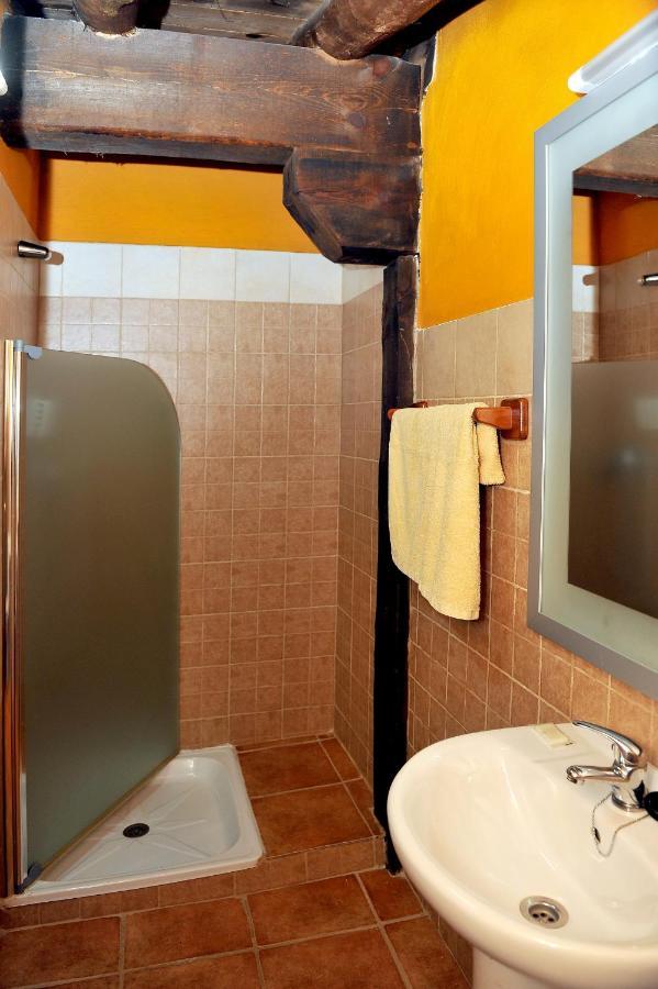 La Cabana De Sara ビヌエサ エクステリア 写真